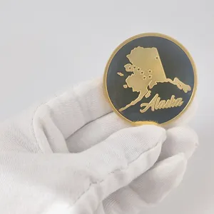 Moneda de desafío de ciervo artesanal de metal 2024, Animal monedas conmemorativas de protección, moneda de placa de oro/plata de 45mm con letra de Alaska