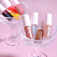 Huile à lèvres végétalienne de marque privée Base plus dodue Coupe antiadhésive Brillant naturel Mat Brillant Paillettes Teinte Brillant à lèvres