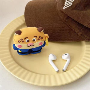 Venta al por mayor Animal Tiger auriculares <span class=keywords><strong>funda</strong></span> de silicona suave con gancho <span class=keywords><strong>Funda</strong></span> para <span class=keywords><strong>Airpods</strong></span> 2 para <span class=keywords><strong>Apple</strong></span> Airpod Pro2 <span class=keywords><strong>3</strong></span> para <span class=keywords><strong>AirPods</strong></span> 4 - Product Image 3