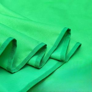 Grande couverture de pique-nique imperméable - Tapis de plage épais et anti-sable pour le camping en plein air, le parc et les événements familiaux - Product Image 4