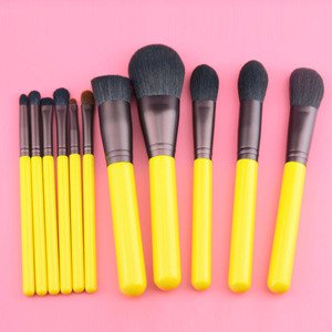 11 Uds. De pelo sintético vegano de lujo, virola de aluminio de madera, juego de brochas cosméticas de pato amarillo, herramientas de maquillaje de belleza - Product Image 3