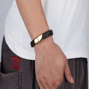 Pulsera de Cuero Genuino Dorada Personalizada para <span class=keywords><strong>Hombre</strong></span> con Cierre Magnético y Grabado de Logotipo, Regalo para el Día del Padre o Navidad, Brazaletes Modernos - Product Image 5