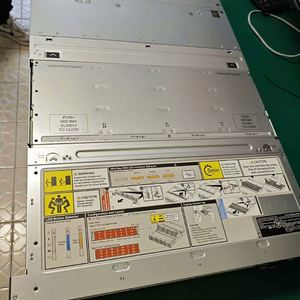 Serveur IA en rack 2U à 2 sockets, haute capacité, PowerEdge R760xd2, 12 baies LFF, RAID H965i, Intel Xeon Silver 4410Y, 32 Go 4800 MHz, 2*1400W, en stock - Product Image 5