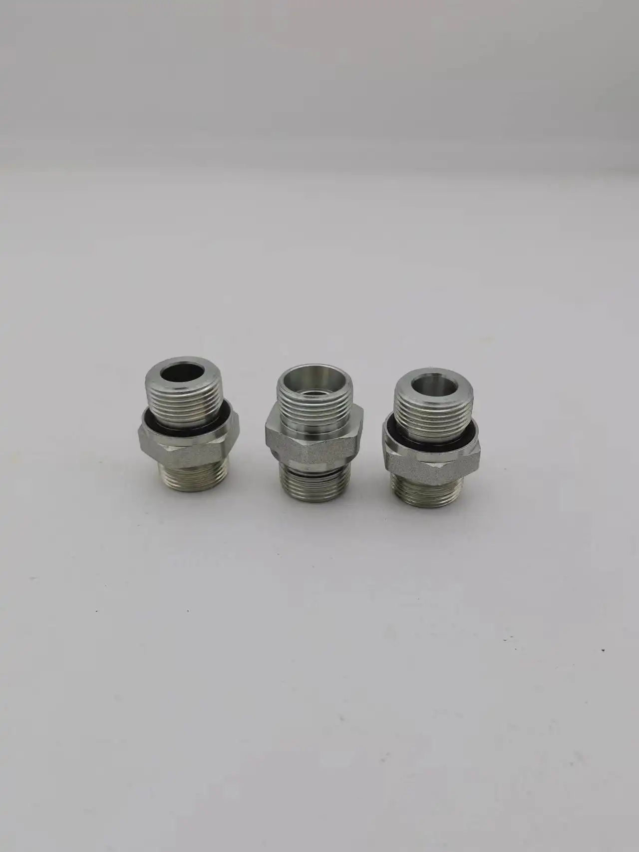 1Cb Light-Wd British G Thread With Seal Light-Weight Standard 24-Degree Cone Ferrule Transition Joint