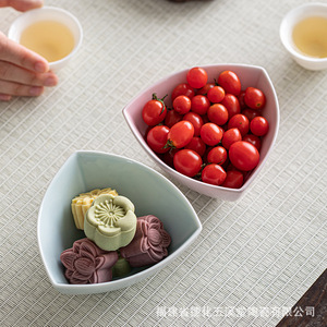 Juego de Tazones de Cerámica Triangulares para Ensalada, Frutas, Helado y Postre, Vajilla para Cocina y Mesa, Juego de 3 Piezas - Product Image 2