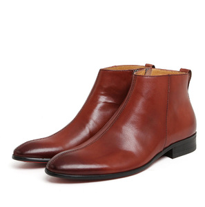 Nouvelles Chaussures Habillées en Cuir pour Hommes, Style Anglais, à Bout Pointu, Gravées, Décontractées et Formelles, Meilleures Ventes - Product Image 1