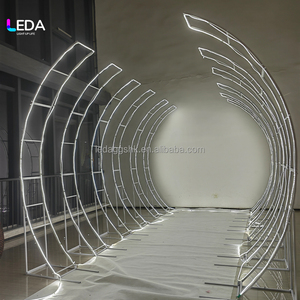 Arco de metal dorado para decoración de fondo de bodas, escenario en forma de T para exteriores, guía de camino, tablero de luz solar, arco de hierro para bodas - Product Image 3