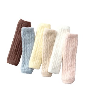 Calcetines gruesos de lana de doble cara por encima de la rodilla para bebés y niños pequeños, cálidos y cómodos para otoño e invierno, para uso en interiores - Product Image 1