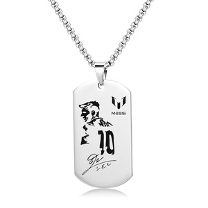 Collier en titane de marque militaire avec logo de football <span class=keywords><strong>Cristiano</strong></span> <span class=keywords><strong>Ronaldo</strong></span> en acier inoxydable, vue arrière, un accessoire indispensable pour les hommes - Product Image 2