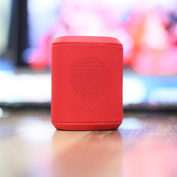 Yeni OEM özel 5.4 6.0 Bluetooth kablosuz kompakt kumaş hoparlör açık IPX5 su geçirmez hoparlör