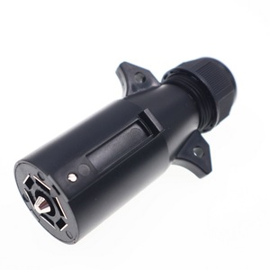 Conector de Enchufe de Remolque Impermeable de 7 Pines para Uso Automotriz y en RV, Color Negro Up1704 - Product Image 5