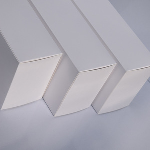 Disponibili Flaconi Vuoti per Profumo Personalizzati in Nero, Bianco e Marrone <span class=keywords><strong>con</strong></span> Scatole di Imballaggio e Stampa Serigrafica - Product Image 3