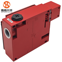 Schneider 100% New Original Electromagnetic Safety Door Interlock Switch XCSE7311 Safety Limit Switch