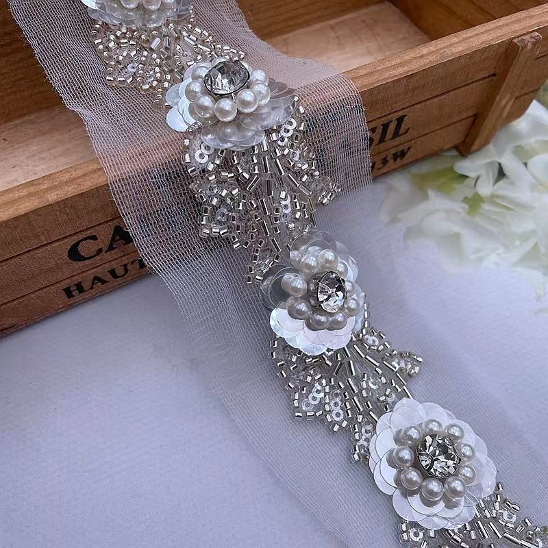 AYMA | Abito Da Sposa Principessa Con Scollatura A V | Nicole Milano