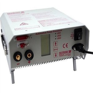Procesador de Potencia Automotriz Deutronic, Carga Electrónica de CC de 30A, Pantalla LCD, Interfaz USB RS232 - Product Image 1