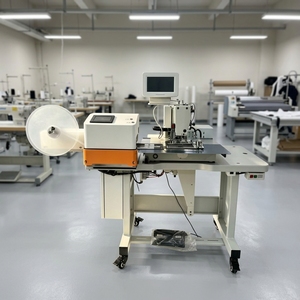 Machine à coudre automatique à plat à une aiguille avec coupe-fil intégré, neuve - Product Image 1