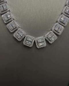 Collier cubain personnalisé serti de pierres, en argent sterling plaqué or et pierres de moissanite étincelantes, pour accessoires streetwear - Product Image 1