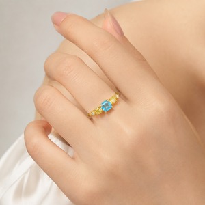 Anello Aperto Regolabile con Dettagli Scintillanti, Design Elegante, Accessori di Moda per Donne - Product Image 2