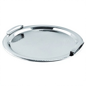 Gros plateau de service rond de qualité supérieure en acier inoxydable martelé avec double poignée patti en argent et or - Product Image 1