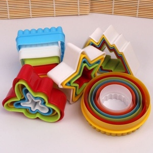 Ensemble de découpoirs à biscuits personnalisés en forme d'alphabet, pour pâtisseries rondes, outils de cuisson, en plastique, pour homme en pain d'épices de Noël - Product Image 4