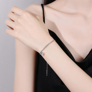 S925 Bracelet <span class=keywords><strong>en</strong></span> <span class=keywords><strong>argent</strong></span> Sterling pieds <span class=keywords><strong>chaîne</strong></span> Mosang diamant édition coréenne lumière luxe demi-lune Bend Bracelet mariage - Product Image 5