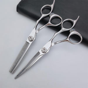 Tijeras de Peluquería Inoue de 62 mm, Tijeras de Entresacar de Acero Inoxidable 440C para Diestros, Cuchillas de Estilismo de Belleza Hechas en Suzhou - Product Image 3