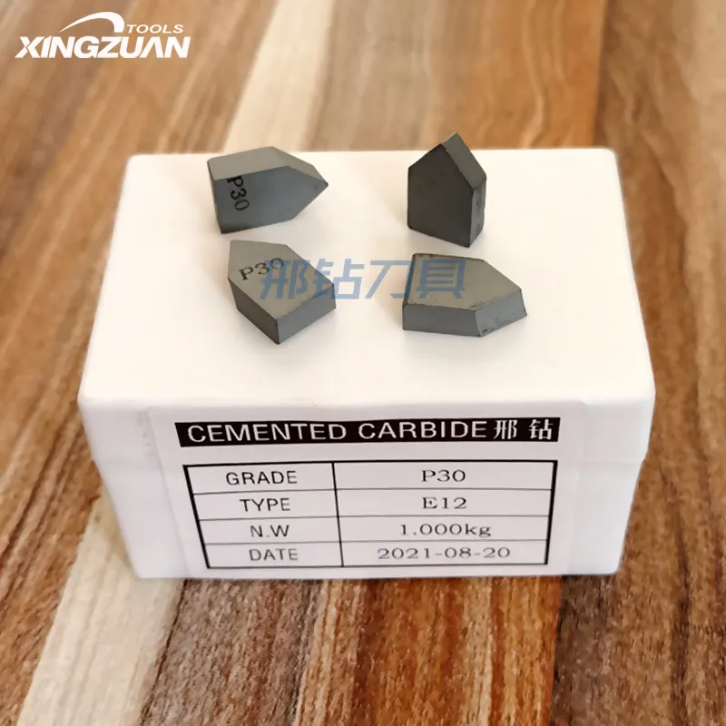 Çin üretici K20 E12 E16 tungsten karbür ipuçları YG6 E8 E10 lehimli ipuçları T15K6 BK8 BK6 H10 P30 karbür uçlu torna araçları