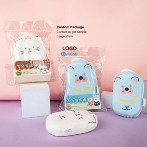 Éponge de bain exfoliante absorbante en mousse douce en forme d'animal de dessin animé pour bébés et enfants - Product Image 1