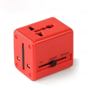 Chargeur portable tout-en-un rapide avec 4 ports USB-A et 4 prises, adaptateur universel multifonctionnel - Product Image 3