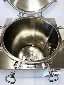 Autoclave vertical à vapeur en acier inoxydable 100L 220V pour la stérilisation des sacs de substrat de culture de champignons (usage commercial) - Product Image 4