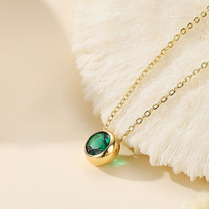Collar con Piedra <span class=keywords><strong>de</strong></span> Nacimiento para Mujer, Delicado, Chapado en Oro, con Diamantes Rojos, Azules y Verdes, Esmeralda, Joyería <span class=keywords><strong>de</strong></span> 12 Meses, Regalos <span class=keywords><strong>de</strong></span> Cumpleaños - Product Image 4