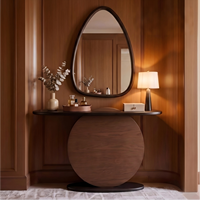 Table d'entrée de luxe moderne, table console créative à base ronde, table sculpturale à texture bois pour villa, hôtel, couloir