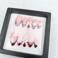 Ongles artificiels purement faits à la main Arc de perles françaises Ongles à presser réutilisables de haute qualité