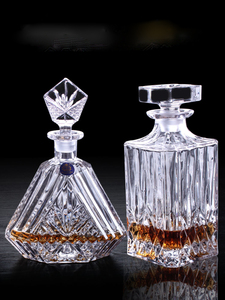 Square 700ml Crystal Glass <strong>Wine</strong> Bottle Whiskey <strong>Decanter</strong> <strong>with</strong> Glass <strong>Stopper</strong> - Product Image 4