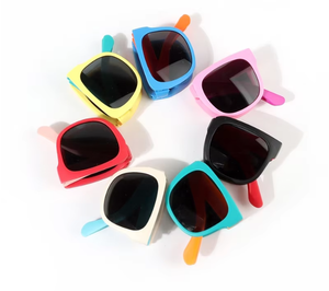 Nuevas gafas de sol plegables para niños de verano con protección UV, gafas de protección <span class=keywords><strong>solar</strong></span> para bebés de color caramelo - Product Image 3
