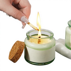 Bougie d'aromathérapie souvenir semi-artisanale transfrontalière, faite à la <span class=keywords><strong>main</strong></span>, à base de bois, avec bouchon en liège et coupe verte - Product Image 2