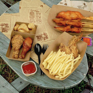 Ensemble <span class=keywords><strong>de</strong></span> boîtes d'emballage alimentaire <span class=keywords><strong>en</strong></span> papier kraft jetable <span class=keywords><strong>de</strong></span> conception <span class=keywords><strong>de</strong></span> bateau ouvert pour croustilles Ailes grillées Poulet frit Surface pelliculée - Product Image 4