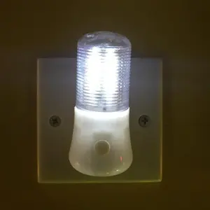 플러그 인 램프 미니 매직 LED 버섯 야간 램프 만화 디자인 벽에 대 한 Led 꽃 빛