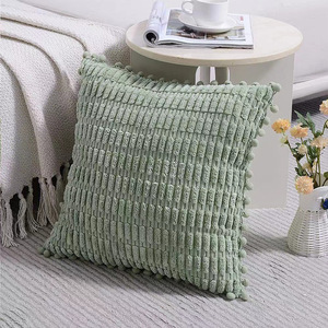 Pour carré moderne tissé solide velours côtelé grosse bande <span class=keywords><strong>boule</strong></span> de fourrure <span class=keywords><strong>Anti</strong></span> poussière acariens taie d'oreiller pour la maison voiture bureau hôtel - Product Image 3