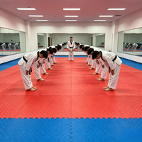 Tapete de Espuma EVA de 100x100cm con Cinco Líneas, Antideslizante, para Ejercicio, Yoga, Gimnasio, Grueso, con Absorción de Impactos, Losetas Encajables, Venta al Por Mayor de Fábrica