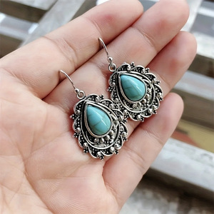 Orecchini Pendenti Vintage in Turchese per Donna, Ispirazione Etnica Bohémien, Eleganti Orecchini per Uso Quotidiano e Feste, Idea Regalo - Product Image 3