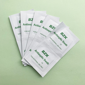 Lingettes antiseptiques pré-imprégnées BZK Sting Relief pour soulagement des piqûres - Product Image 2