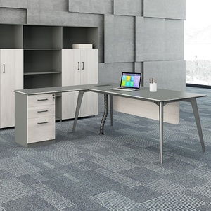 Bureau de direction moderne de luxe en forme de L, panneau en bois E0, convertible, pour le bureau de luxe du PDG ou du directeur - Product Image 4