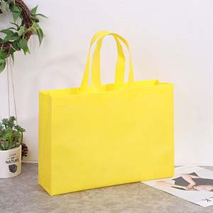 Sac de courses pliable réutilisable multicolore en non-tissé 45*35*12cm avec logo personnalisé et design coloré - Product Image 5