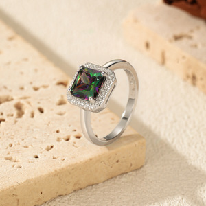 Anillo de plata de ley S925 con topacio místico arcoíris cuadrado, anillo llamativo con piedra preciosa que cambia de color para mujer - Product Image 3