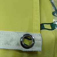 Logo d'impression personnalisé 30x45cm 420D Oxford brodé et cousu double face drapeau de golf à damier avec manchon tubulaire ou œillet