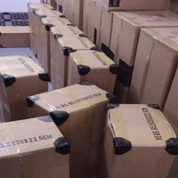 Protecteur d'angle en plastique noir 50/60/80/90/120 mm pour emballage carton, matériau anti-collision, protection de bords pour livraison express