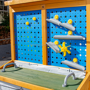 Casita de juegos moderna para exteriores con puerta roja, fregadero azul y cortina de garaje interactiva para diversión en el patio trasero - Product Image 2