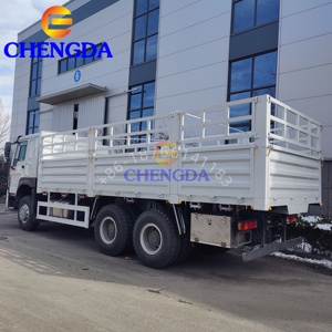 Sinotruk Howo 6x4 10 roues <span class=keywords><strong>d</strong></span>'<span class=keywords><strong>occasion</strong></span> de haute qualité Véhicules utilitaires Clôture bon marché Camions de fret à vendre - Product Image 5