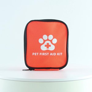 Botiquín de primeros auxilios <span class=keywords><strong>para</strong></span> mascotas Botiquín médico de emergencia <span class=keywords><strong>para</strong></span> perros y gatos, paquete de seguridad portátil <span class=keywords><strong>para</strong></span> mascotas con suministros esenciales - Product Image 1